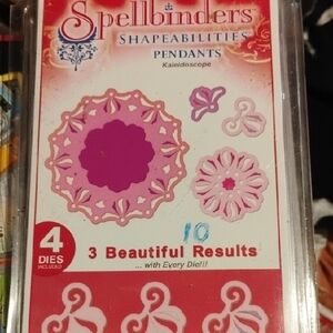 Spellbinders Shapeabilities Kaleidoscope Pendants